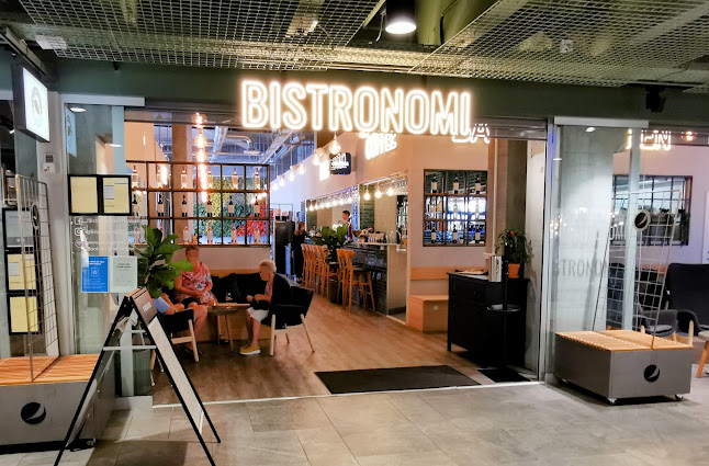 Bistronomi Kitchen & Bar - Restaurant