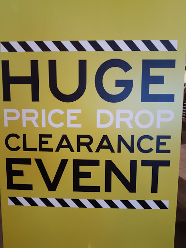 Shoe Store «DSW Designer Shoe Warehouse», reviews and photos, 43713 W Oaks Dr, Novi, MI 48377, USA