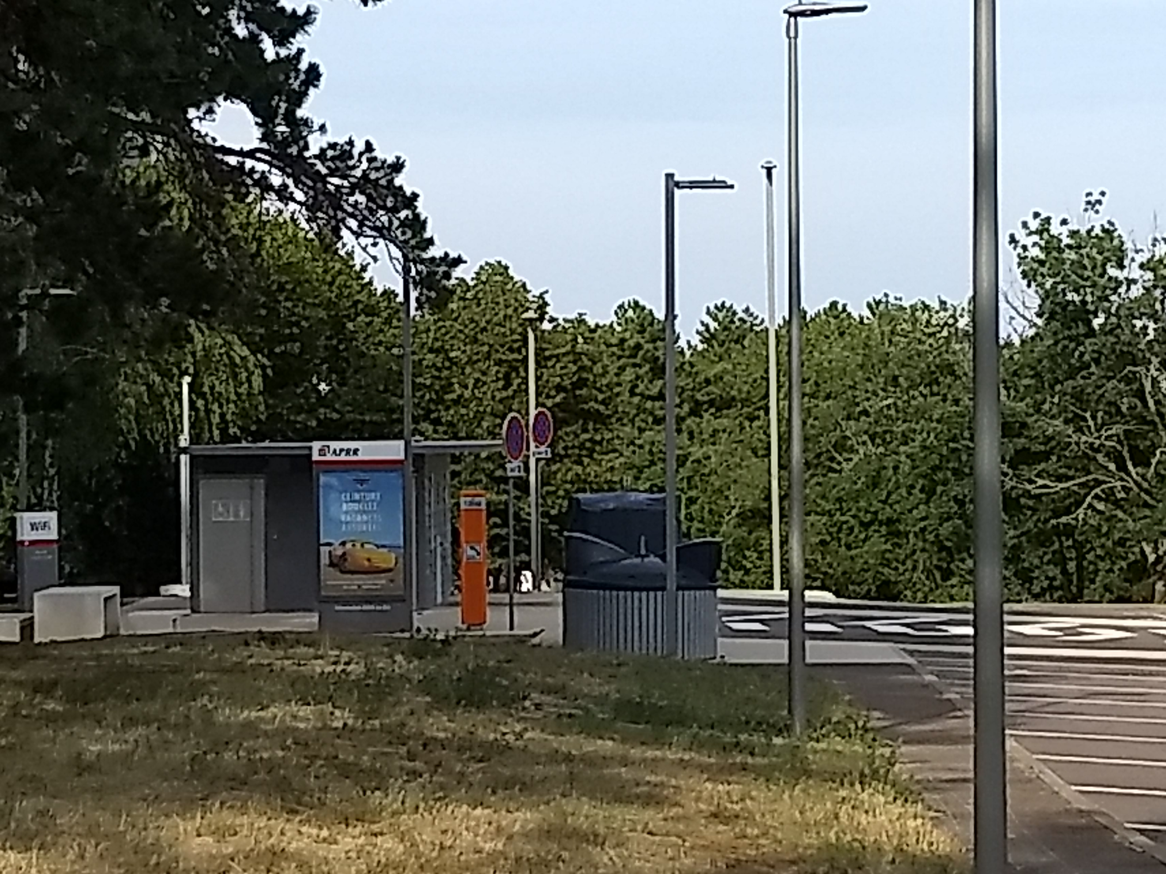 Photo n° 3 de l'avis de Fa.a fait le 18/07/2019 à 18:04