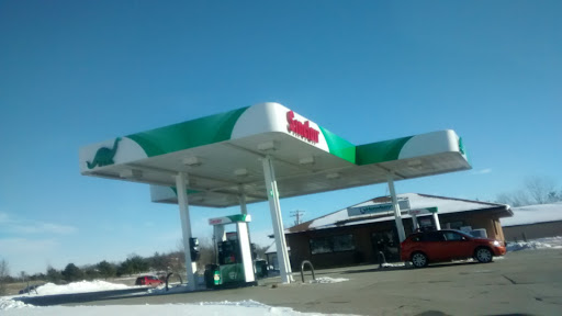 Convenience Store «Hawkeye Convenience Store», reviews and photos, 975 Robins Rd, Hiawatha, IA 52233, USA