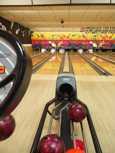 Bowling Alley «Homefield Bowl», reviews and photos, 938 Saw Mill River Rd, Yonkers, NY 10710, USA