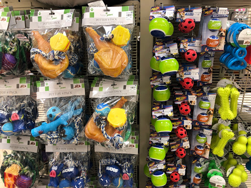 Home Goods Store «Christmas Tree Shops», reviews and photos, 365 US-206, Bridgewater, NJ 08807, USA