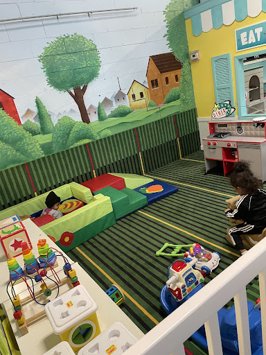 Playground «Once Upon A Treetop», reviews and photos, 151 Dupont St, Plainview, NY 11803, USA