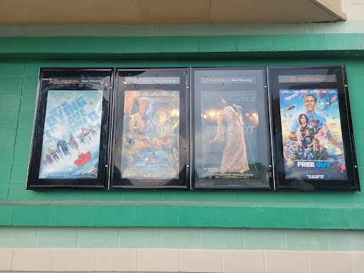 Movie Theater «Regal Cinemas Bowling Green 12», reviews and photos, 323 Great Escape Ave, Bowling Green, KY 42101, USA