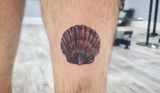 Explore small sunshine tattoo ideas, creative tattoo ideas in Berlin, available at Valhalla Artworks