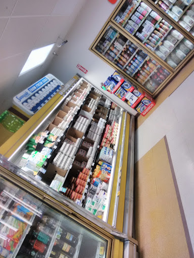 Supermarket «Save Mart Supermarkets», reviews and photos, 1121 W Visalia Rd, Exeter, CA 93221, USA