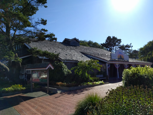 Performing Arts Theater «Coaster Theater Playhouse», reviews and photos, 108 N Hemlock St, Cannon Beach, OR 97110, USA