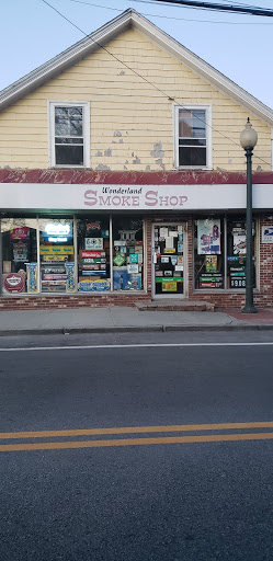 Tobacco Shop «Wonderland Smoke Shop», reviews and photos, 666 East Ave, Warwick, RI 02886, USA