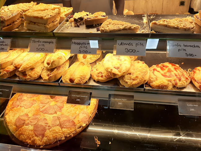 Értékelések erről a helyről: Vali pékség, Budapest - Pékség