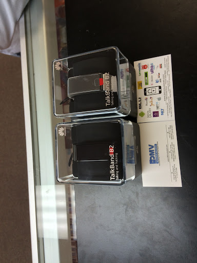 Cell Phone Store «DMV Unlocked Wireless», reviews and photos, 7054 Spring Garden Dr, Springfield, VA 22150, USA