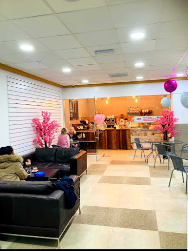 Cherry blossom 🌸 café & sandwich bar - Coffee shop