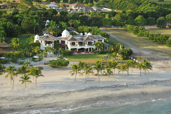 Compuesta Beach