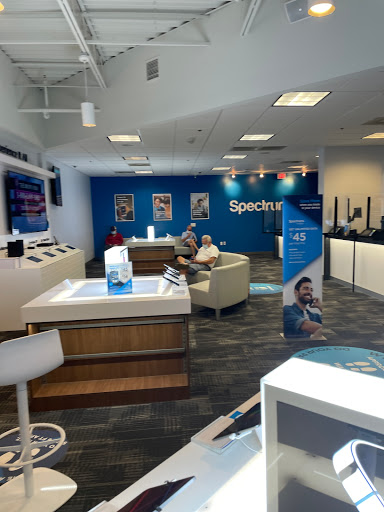 Internet Service Provider «Time Warner Cable», reviews and photos, 890 William Hilton Pkwy, Hilton Head Island, SC 29928, USA