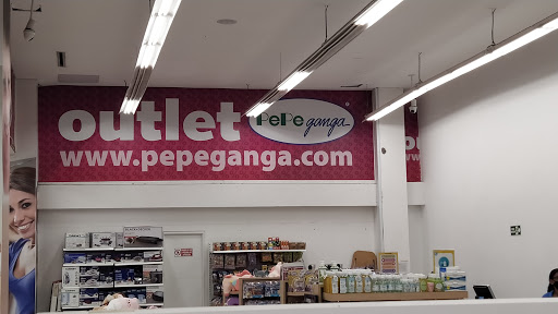 Pepe Ganga Outlet C.C. Único Cali