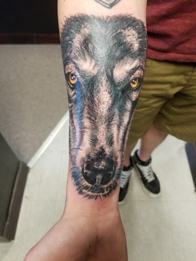 Tattoo Shop «Dermawerx Tattoo», reviews and photos, 9853 Silverdale Way NW STE 107, Silverdale, WA 98383, USA