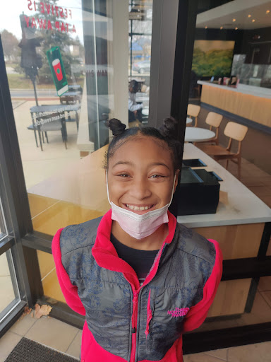 Coffee Shop «Starbucks», reviews and photos, 2750 US-34, Oswego, IL 60543, USA