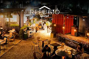 El Refugio Gourmet image
