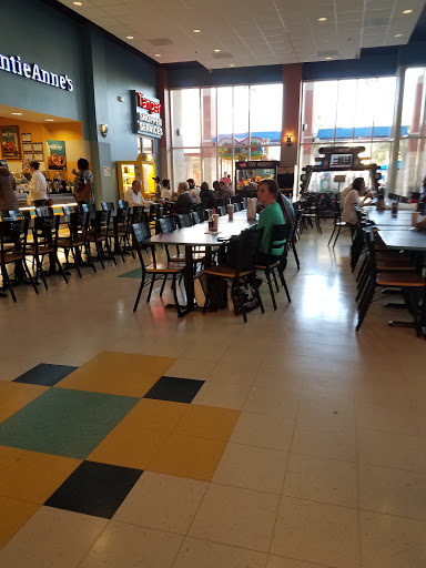 Outlet Mall «Tanger Outlet Myrtle Beach Hwy 17», reviews and photos, 10835 Kings Rd, Myrtle Beach, SC 29572, USA