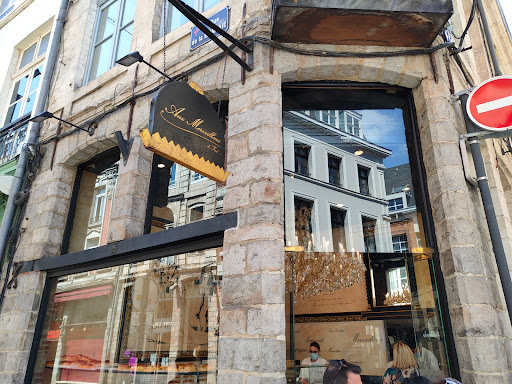 Tile shops in Lille