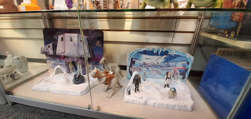 Collectibles Store «The Toy Vault at Warwick Mall», reviews and photos, 400 Bald Hill Rd, Warwick, RI 02886, USA