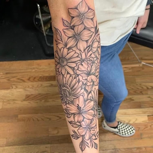 Explore mamba tattoo ideas, creative tattoo ideas in Lake Villa, available at Eternal Tiger Tattoo