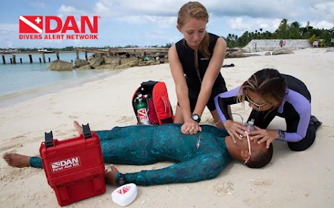 Divers First Aid image