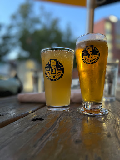 Brewpub «Foothills Brewpub», reviews and photos, 638 W 4th St, Winston-Salem, NC 27101, USA