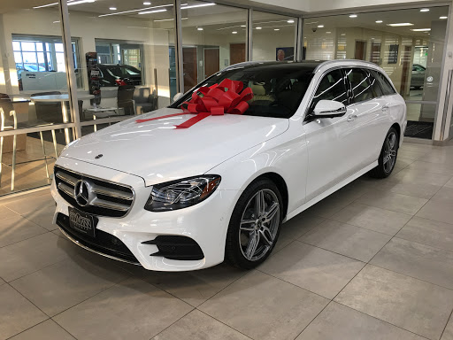 Mercedes Benz Dealer «Feldmann Imports Mercedes-Benz», reviews and photos, 4901 American Blvd W, Bloomington, MN 55437, USA