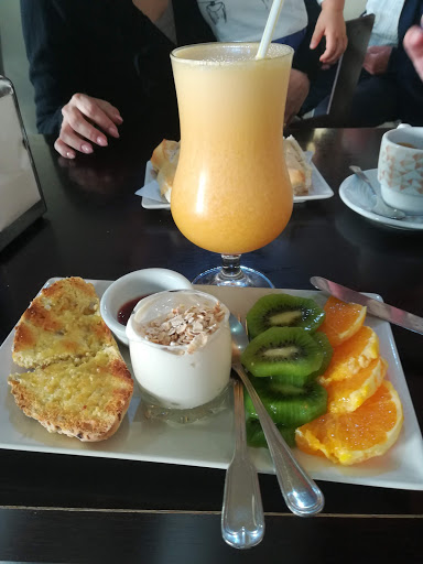 Pastelaria Santiago no Ronfe, Braga