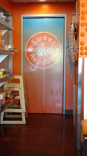 Ice Cream Shop «Sweet Republic», reviews and photos, 9160 E Shea Blvd #105, Scottsdale, AZ 85260, USA