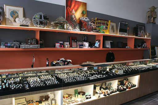 Pawn Shop «Santa Monica Jewelry & Loan», reviews and photos, 408 Broadway, Santa Monica, CA 90401, USA