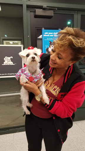 Pet Supply Store «Petco Animal Supplies», reviews and photos, 1370 Holiday Ln a, Fairfield, CA 94533, USA