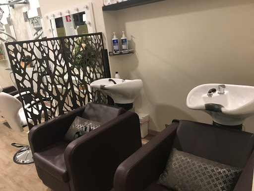 Información y opiniones sobre Peluqueria Mae de Mondragón