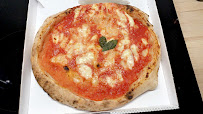 Plats et boissons du Pizzeria Maila Pizza - au feu de bois à Asnières-sur-Seine - n°2
