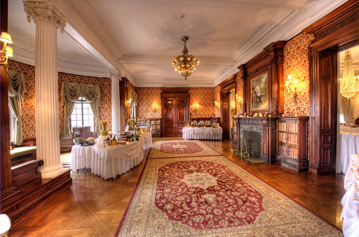 Wedding Venue «Bourne Mansion», reviews and photos, 500 Montauk Hwy, Oakdale, NY 11769, USA