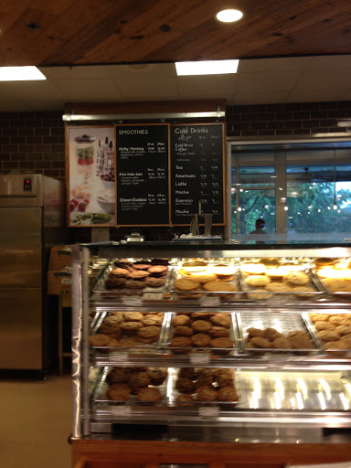 Grocery Store «Whole Foods Market», reviews and photos, 3202 W Friendly Ave, Greensboro, NC 27408, USA