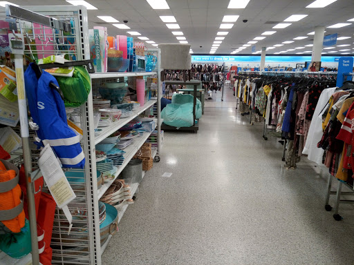 Shopping Mall «Lakewood Mall», reviews and photos, 5353 W Atlantic Blvd, Margate, FL 33063, USA