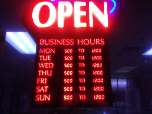 Donut Shop «Puffy Cream Donuts Plus», reviews and photos, 3390 Coachman Rd, Eagan, MN 55121, USA