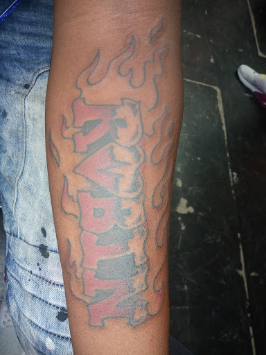 Tattoo Shop «WEST CALI TATTOOS & PIERCING», reviews and photos, 518 W Marshall St, Norristown, PA 19401, USA