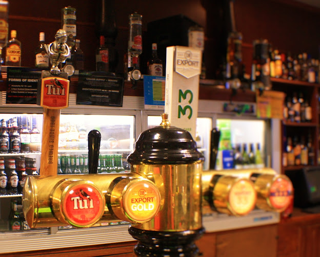 Reviews of Zabeels Sports Bar & TAB in Hastings - Pub