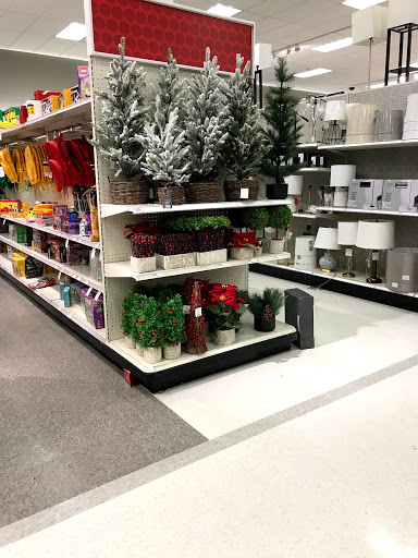 Department Store «Target», reviews and photos, 4400 Town Center Blvd, El Dorado Hills, CA 95762, USA