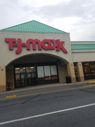 T.J. Maxx, 2631 MacArthur Rd, Whitehall, PA 18052, USA, 