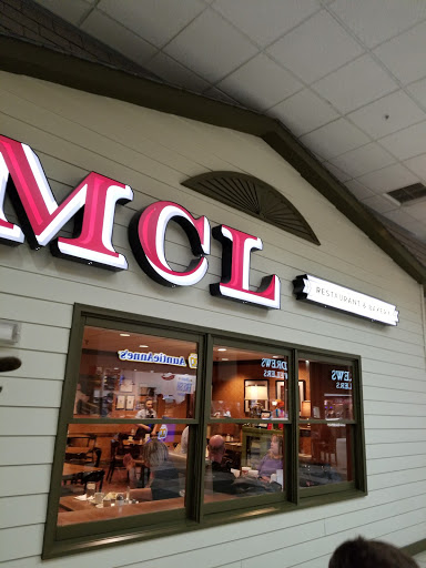 Shopping Mall «Muncie Mall», reviews and photos, 3501 N Granville Ave, Muncie, IN 47303, USA