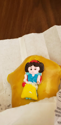 Donut Shop «Honeys Donuts», reviews and photos, 4801 Laguna Blvd # 102, Elk Grove, CA 95758, USA