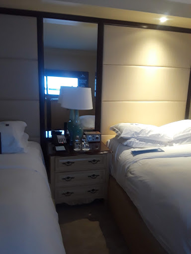 Resort «The Ritz-Carlton Orlando, Grande Lakes», reviews and photos, 4012 Central Florida Pkwy, Orlando, FL 32837, USA