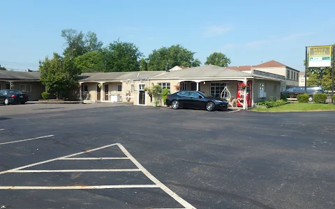 Colonial Motel image