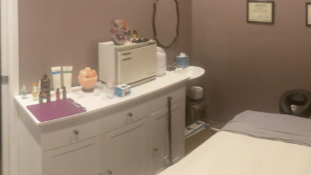 Ashley Wren, LMBT 27127