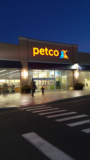 Pet Supply Store «Petco Animal Supplies», reviews and photos, 1255 Raritan Rd #140, Clark, NJ 07066, USA