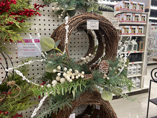 Craft Store «Bennion Crafts and Frame», reviews and photos, 354 Main St, Kaysville, UT 84037, USA