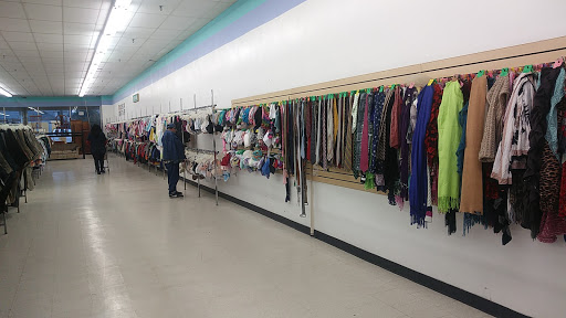 Thrift Store «Value Village Thrift Store», reviews and photos, 4451 Central Ave, Charlotte, NC 28205, USA